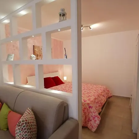 La Casetta Di Clary Apartment