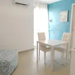 La Casetta Di Clary * بولينيانو آ ماري